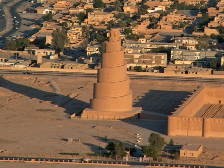 The Great Mosque was spread over an area of 17 hectares; the building itself covered 38,000 square meters.