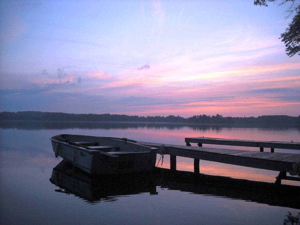 Lake Chaubunagungamaug Charismatic
