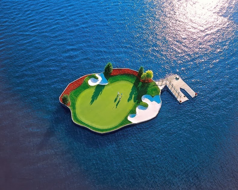 Floating Golf Course At Luxury Coeur D Alene Resort Charismatic Planet