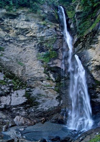 Reichenbach waterfall. Sights of Switzerland. Interesting facts about the waterfall 95 Reichenbach waterfall. Sights of Switzerland. Interesting facts about the waterfall 68