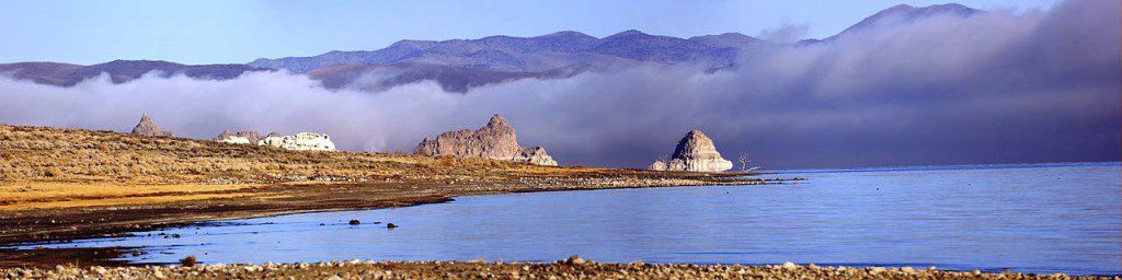 The Pyramid Lake has about 10% of the area of the Great Salt Lake, but it has about 25% more volume.