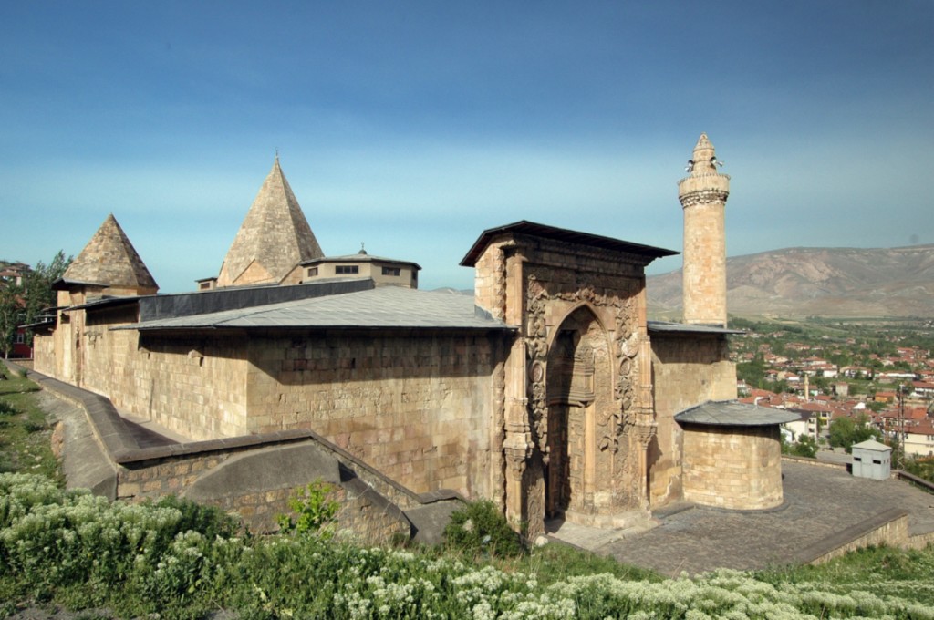 The Great Mosque of Divriği is the most splendid example of the mosques built during the Seljuk Period mixture of Baroque, Seljuk and Gothic styles,
