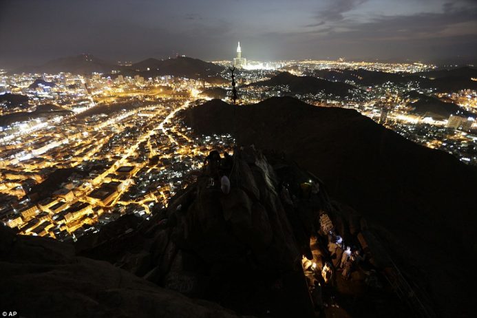 Mount Jabal Al-Noor looking over the Hira cave