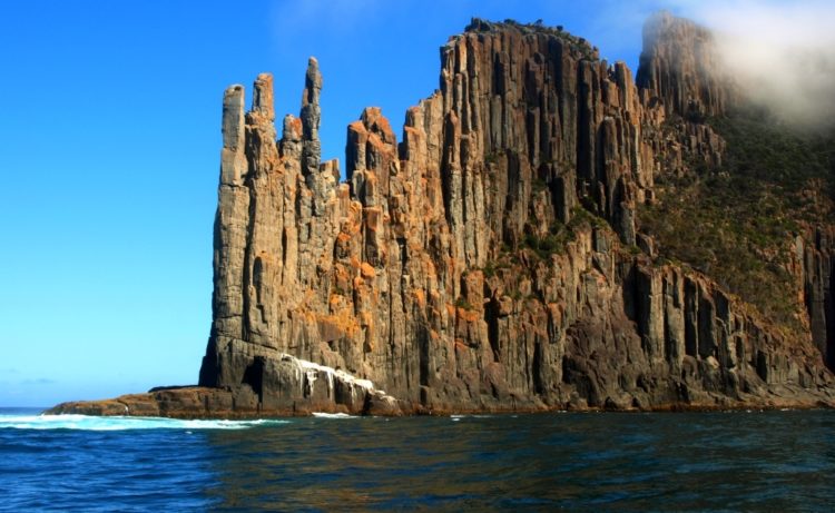 The Mother Nature majestic dolerite columns are probably formed in the Jurassic period, somewhere 185 million years ago during a massive volcanic event that covered up to a third of Tasmania.