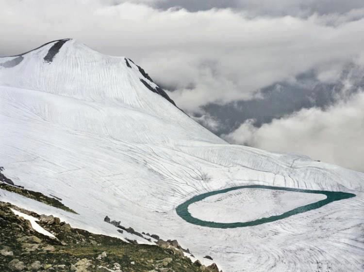 In the summer, when ice melts, it got more prominent. However, this beautiful lake was partially destroyed in the 2005 massive earthquake.