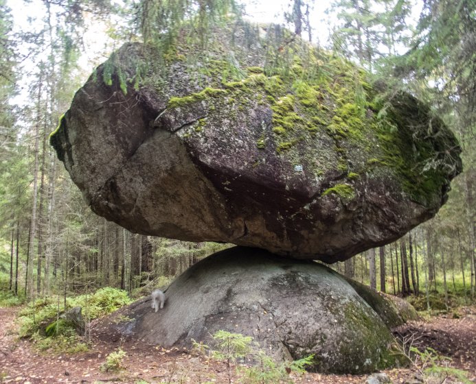 Like a seven-meter-long boulder perplex visitors how a large rock balances itself without the human force.